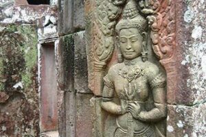Cambodia's Angkor Wat: Glorious and Inspiring carving-lead