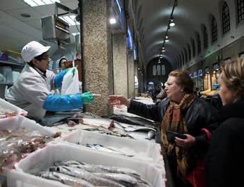 Santiago de Compostela, The Wild Tapas, Page 2 2 Buying fish at Mercado de Abastos