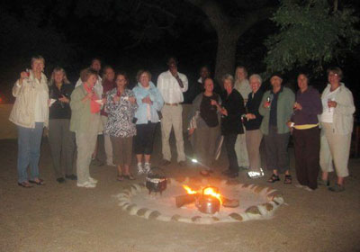 The campfire at Djuma Lodge
