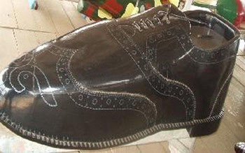 Shoe coffin.