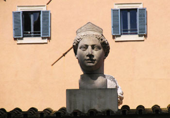 Bust of a Roman matron. Photos by Greg Roensch.