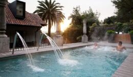 Chile pool