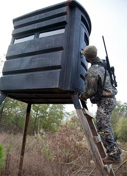 Deer stand at Great Southern. Hunting requires an extraordinary ability to say nothing for hours at a time. photo by Paul Shoul.