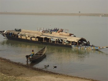 Taking a Very Slow Boat to Timbuktu 5 Stuck in a slow boat to Timbuktu, Mali. photos by Claire Harris.