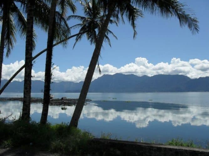 Travelling Sumatra: Lake Maninjau. Photos by Michael Norwood.