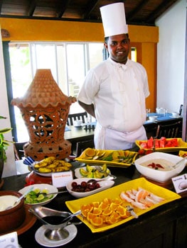 Ayurvedic Treatment in Sri Lanka: A Week of Bliss 4 Fruits at the buffet