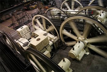Top 3 Best San Francisco Hikes 4 Cable car museum in San Francisco.