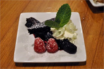 Chocolate Porter Cake sampler at The Noble Pig