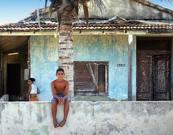 Local life and color in Cuba. Photo by Robin Thom