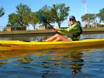 Exciting India: Rafting on the Ganges 6 Raft and kayak at the Wall