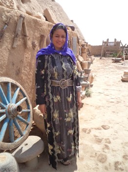 Kurdish dress near the Beehive houses.