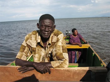 Nile boatman met en route.