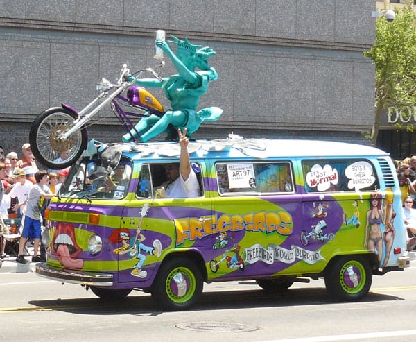 Houston Art Car Parade - Celebrating Individuality 14 Lady Liberty rocks!