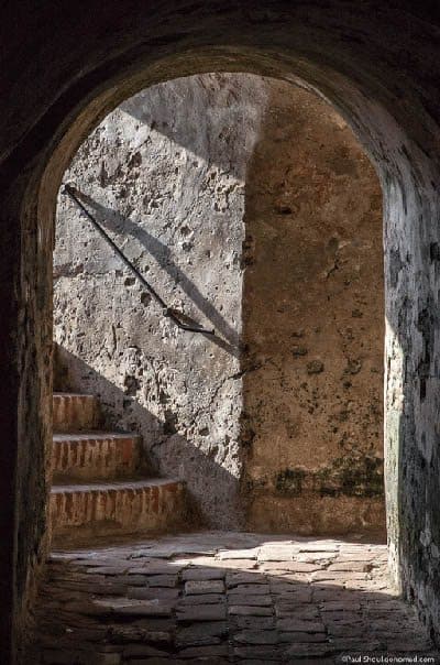 Inside the 18th century fort that once defended the city of Cartagena de Indias. Paul Shoul photo.