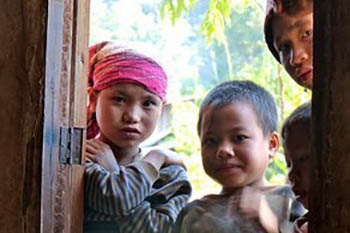 Laos: Sleeping with the Hill Tribes