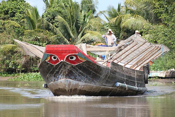 boat in river 1