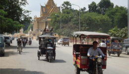 phnom-penh-street-scene