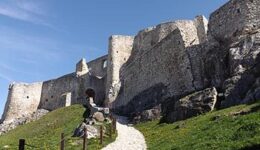 Spic_Castle