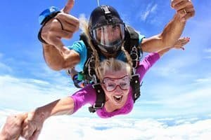 Hawaii: 3 Days with the Gals on Oahu 6 Patti skydiving