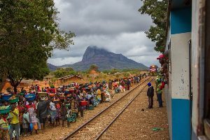 Mozambique: Traveling a Dangerous Road 11 The lifeline of the country is the train.