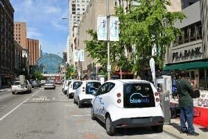 Blue Indy rental electric cars. Blue Indy photo.