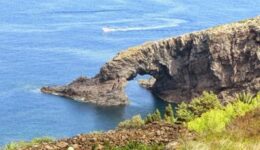 the-elephant-sea-arch