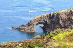 the-elephant-sea-arch