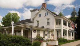 Deerfield Inn