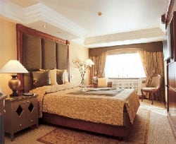 Trivago.com: Revolutionizing Hotel Search 2 Find the right room at the right price...there are more than 650,000 to pick from on Trivago.com!