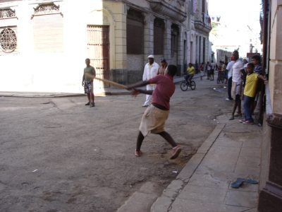 Havana street life. Alex Hill photos.