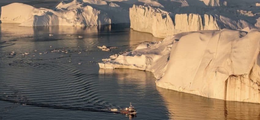 Ilulissat's giant glacier. World of Greenland photo.