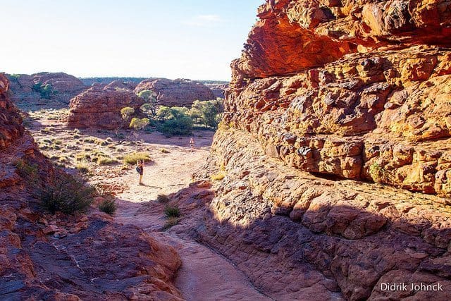 Hiking kings canyon