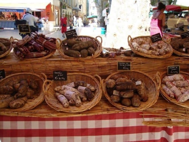 Sausages in the street. Tina Gordon photo.