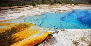 Sapphire Spring at Yellowstone.