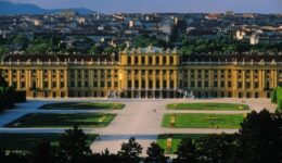 Schönbrunn Palace. Österreich Werbung/Wiesenhofer Photos.