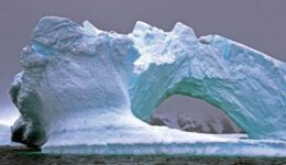 Ice formations on the Antarctic Peninsula