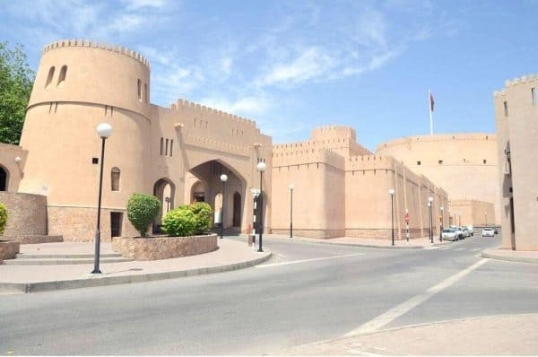 Oman Nizwa Entrance to old city Salloum 1