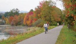 biking-western-greenway