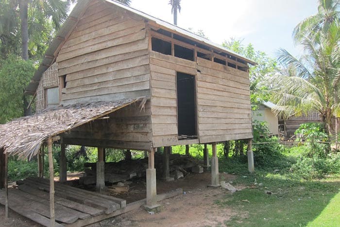 stilted house in jungle 1