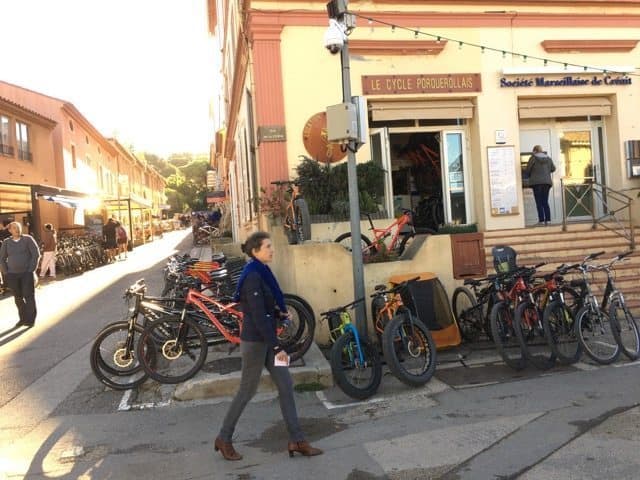 Porquerelles is full of bike rental shops!