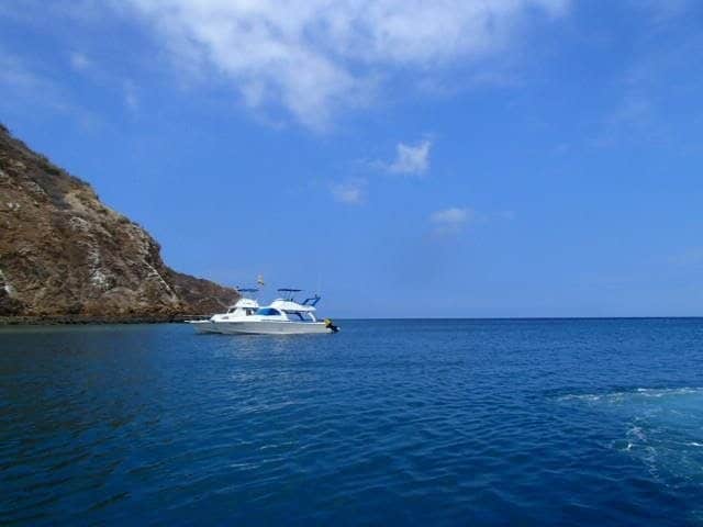 Ecuador: Boobys and More on Isla de la Plata 5 Boats to Isla de la Plata