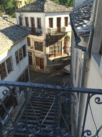 Side streets in the old Bazaar.