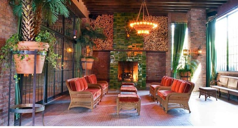 Bowery Hotel, New York's Greenwich Village 8 Lobby area of the Bowery Hotel. www.cecinewyork.com photo