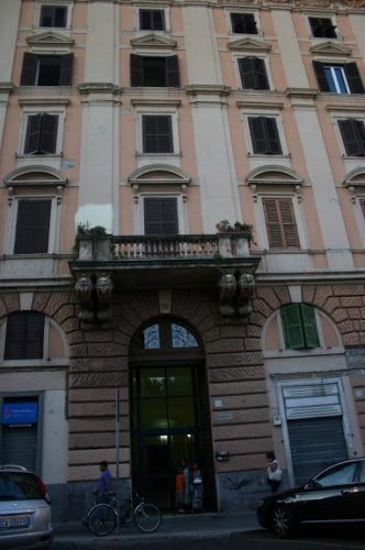 grand entrance in Rome