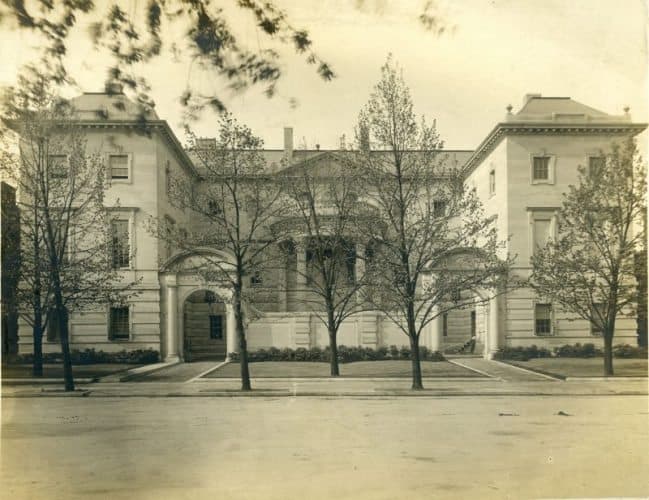 The Anderson House in 1905, located in the heart of Washington DC.