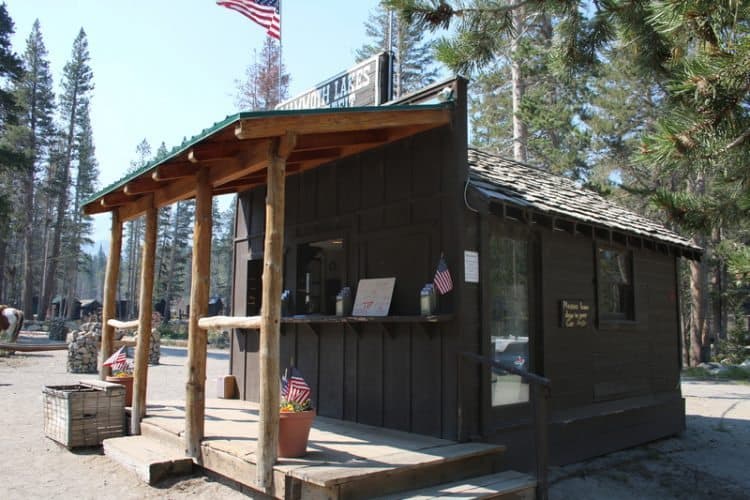 The registration lodge at the ranch.