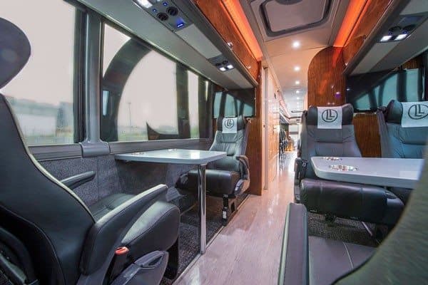 Limoliner Luxury Bus From City To City Gonomad Travel