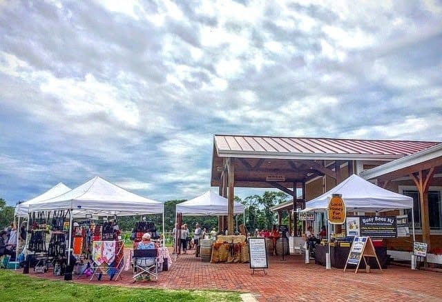 The Willow Creek winery has a vendor market to sell local crafts and foods.