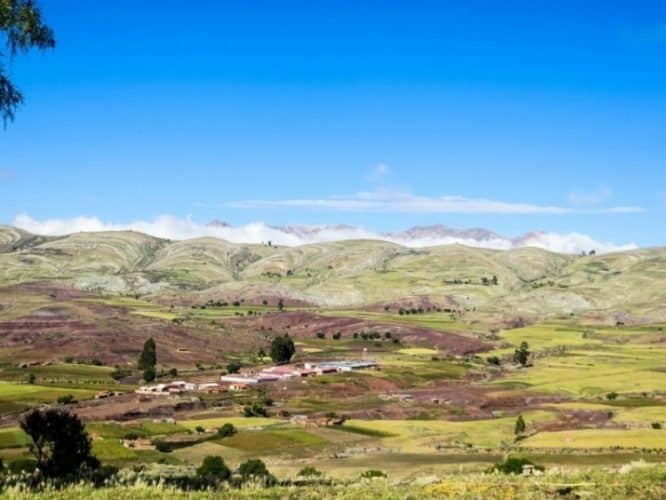 a cratera Maragua na manhã do terceiro dia de nossa caminhada.