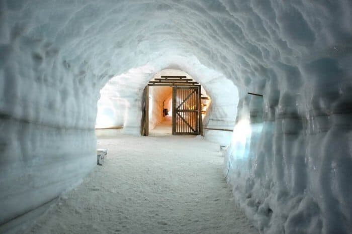 langjökull ice cave